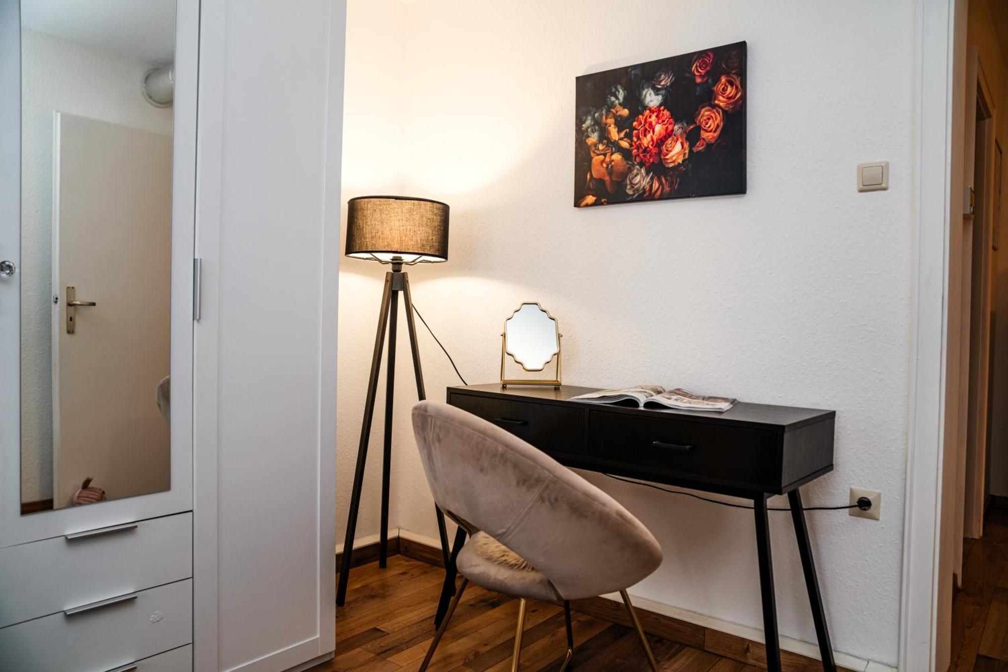 Ferienwohnung Ella - Direkt Am Bodensee Friedrichshafen Luaran gambar